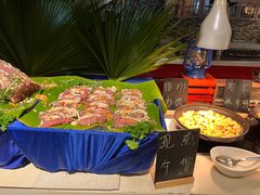 -海口绿发希尔顿酒店-田园汇自助餐·三文鱼·海鲜