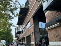 -蟹家大院 · 独揽江景(滨江店)