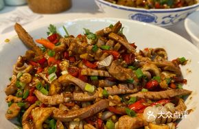Stir-fried Pork Kidney and Tripe Strips