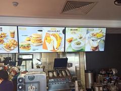 -麦当劳(军博店)