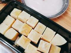 -老牌坊云南鱼豆花火锅(爱建店)