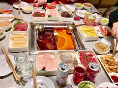 -海底捞火锅鲜切牛肉主题店(长寿路店)
