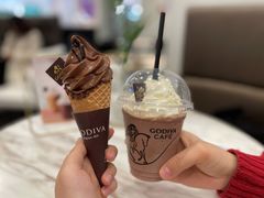 歌帝梵浓醇黑巧味软冰淇淋-GODIVA(景枫中心店)