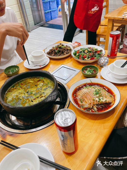 榕江牛瘪牛肉火锅图片