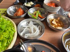 -香猪坊韩国烤肉专属门店(魏公村店)