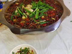 -乡土特色.冷锅鱼.牦牛肉汤锅