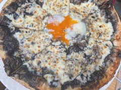 黑松露披萨-IL TEATRO 精品意大利餐厅