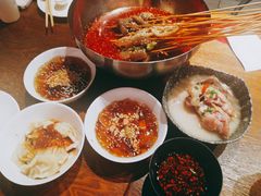 -嘉州叶婆婆钵钵鸡(建设路店)