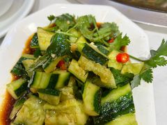 -鲁员外地锅鸡地锅鱼(古墩路店)
