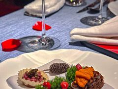 -弦月窗LUNETTE BY AMANDA(复兴路店)