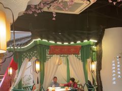 -荷塘秋月·本帮江浙菜(国权路店)