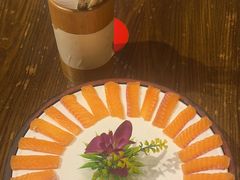 -醉美东江·三文鱼·烧鸡公