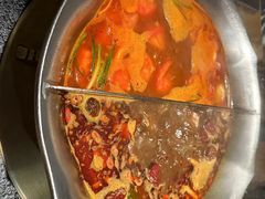 -湊湊火锅·茶憩(南京东路悦荟店)