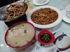 -廖老妈蹄花(中海国际店)