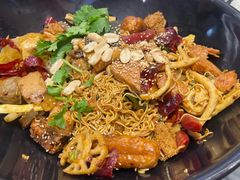 -醉人椒麻辣香锅(王府井喜悦店)