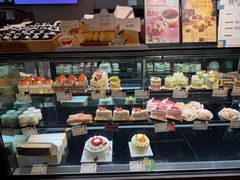 -CARINO BAKERY&CAFE(人广来福士店)