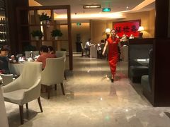 大堂-广州中心皇冠假日酒店·百粤楼