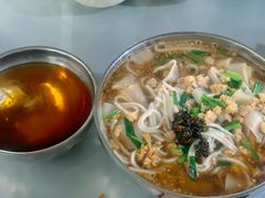 -正宗杨记普洱酸醋米线(总店)