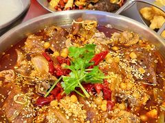 -蓉三少冒烤鸭·四川小吃集(北京首店)