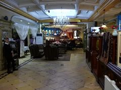 -巴格万美食园(达胜花苑店)