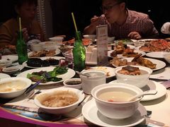 -荣誉国际酒店-云顶旋转餐厅