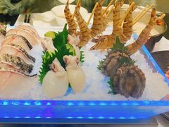 -红鼎豆捞·非遗鲍皇汤火锅(宝丰路店)