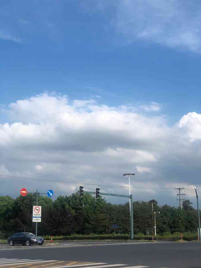 中国石化江阴石庄加油站-"偶尔在平台上看到有优惠信息,打折力度还很.