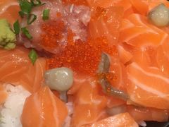 三文鱼火山丼-魔丼屋(日月光店)