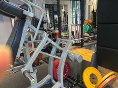 -Freedom Fitness私教健身俱乐部(徐虹北路店)