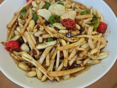 -香山湖渔家大院