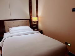 -上海静安昆仑大酒店