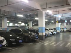 -大融城-停车场