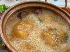 百香果酸汤牛肉火锅-一栋洋楼云南菜馆