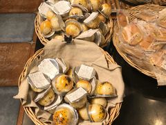 -苹果花园(龙漕路店)