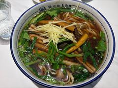 -镇南锅盖面馆(解放路店)