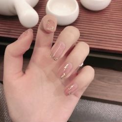 -悦指间美甲美睫