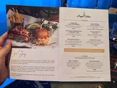 -OZONE 顶楼酒吧(香港丽思卡尔顿酒店)