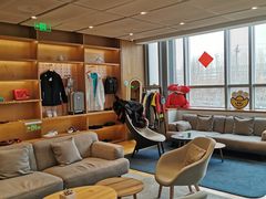 -蔚来中心(北京中关村店)