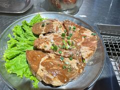 -马路牙子烧烤音乐酒馆(望京店)
