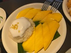 -大头虾越式风味餐厅(光明广场店)