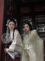 -一揽芳华汉服旗袍体验馆(拙政园店)