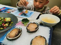 -红鼎豆捞·非遗鲍皇汤火锅(宝丰路店)