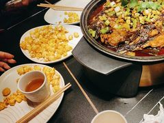 -辣尚瘾·烤鱼·新川菜(交大直营店)