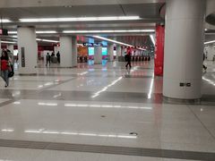 -新百广场(地铁站)