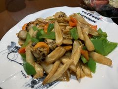 -东来菜馆•手抓海鲜家常菜•海鲜锅贴(鸽子窝店)