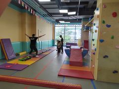 -玩胜青少儿体能(福田侨香中心)