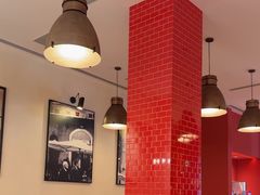 -城市大道红炉披萨烘焙坊