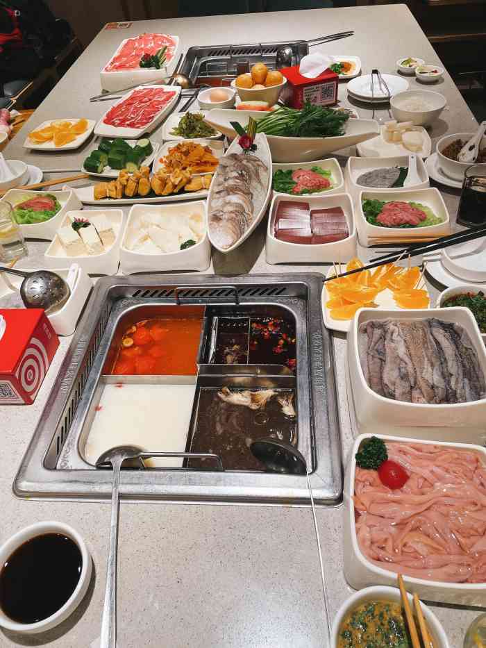 海底捞火锅(汕头群光广场店)-"大白天请假办事结果不到10点就搞定只.