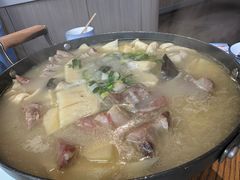 -蜜桃餐厅·伴山(湖滨商业街店)