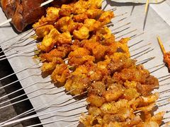 -卞二小串·鹤岗烧烤·坑烤(永定路店)